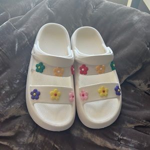 Foam Flower Sandles